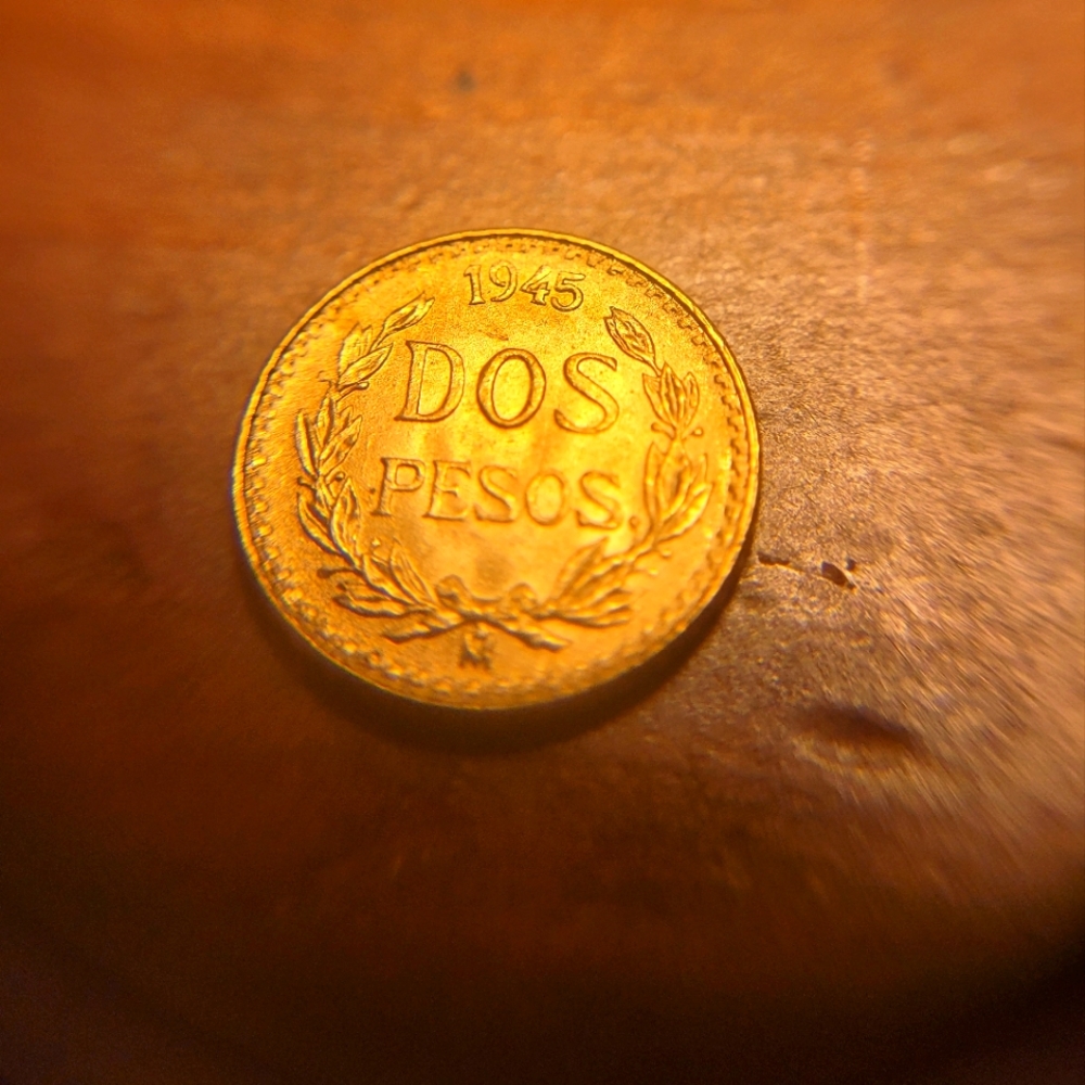 1945 Unc 2 pesos gold coin